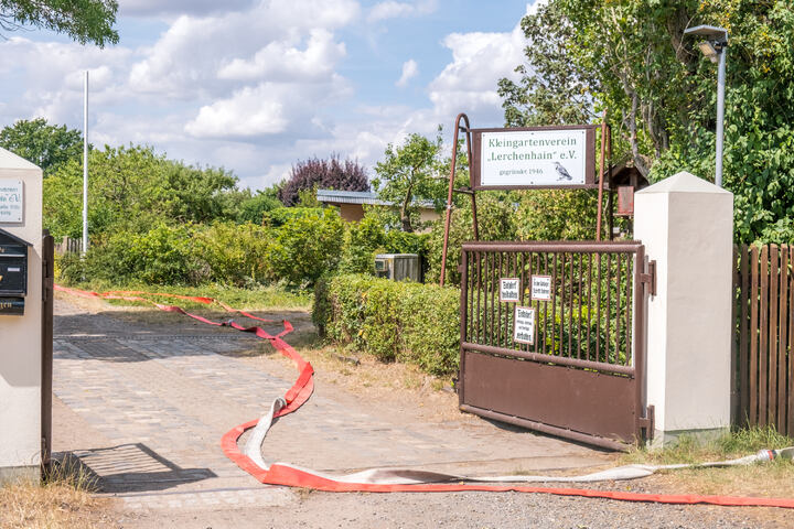 Feuerwalze wütet in Leipziger Gartenanlage "Es ist alles weg. Es ist