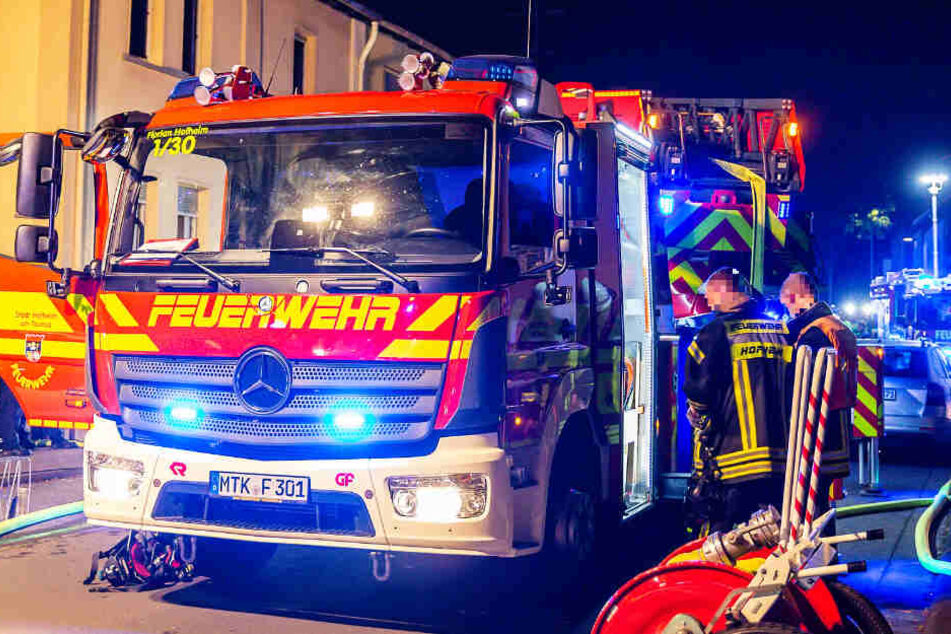 Drei Löschzüge der Feuerwehr waren im Einsatz.