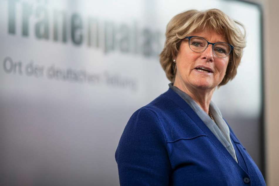 "Immer hemmungsloser": Grütters warnt vor antisemitischen Provokationen