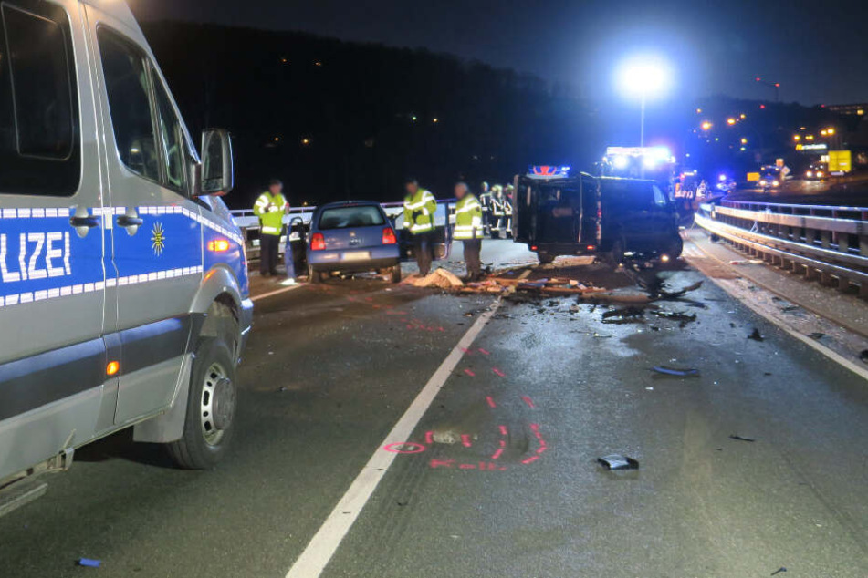 Bei dem Unfall wurden sieben Personen verletzt. Die S255 musste voll gesperrt werden.