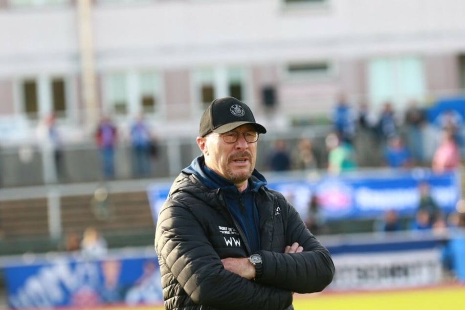 Interimstrainer Wolfgang Wolf feierte den dritten Sieg ohne Gegentor in Folge mit Lok Leipzig.