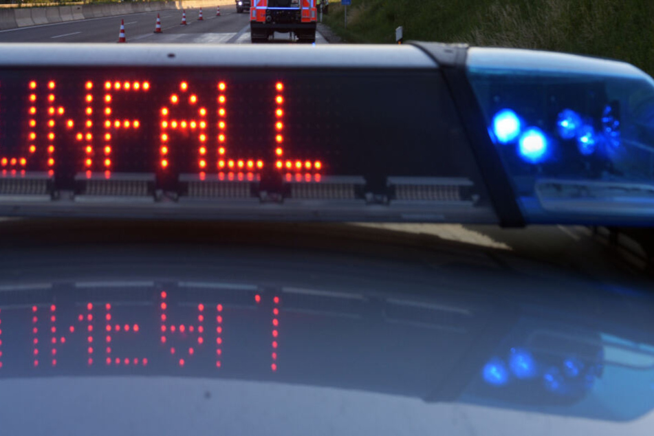 Für einen Mann kam nach einem Unfall auf der A95 jede Hilfe zu spät. (Symbolbild)