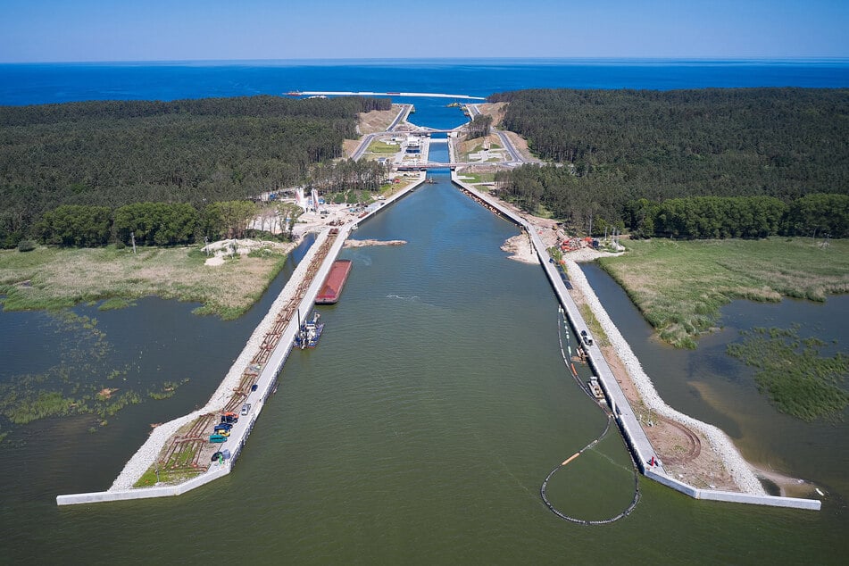 Dieser Kanal verbindet künftig die Ostsee und das Frische Haff miteinander.