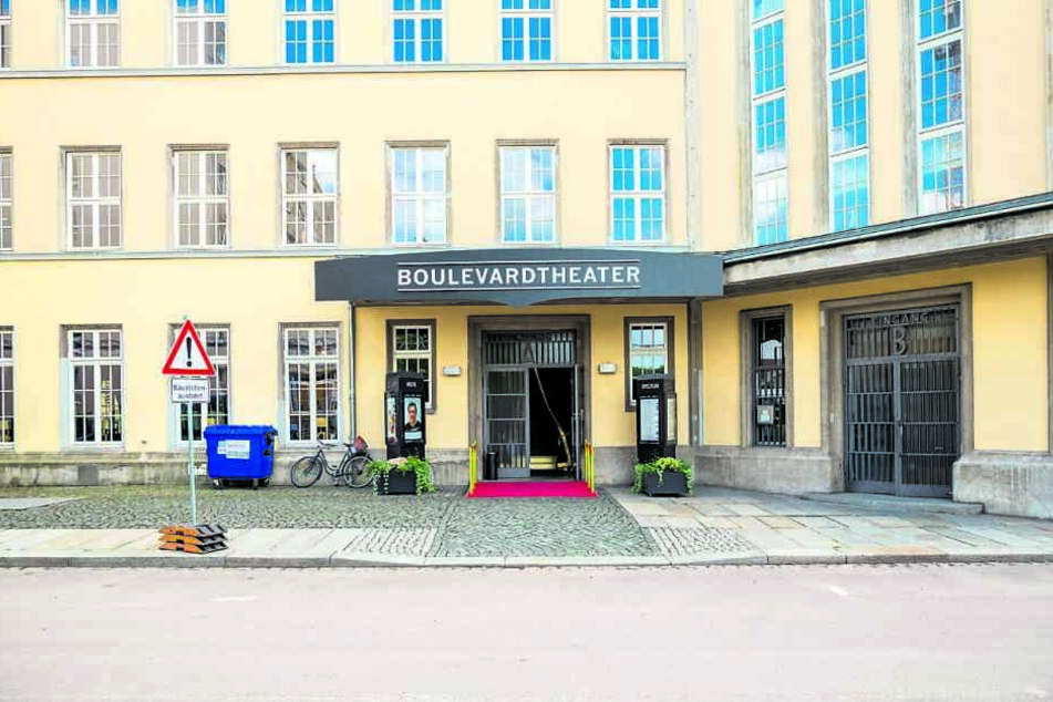Im Boulevardtheater füllt Fettlöserin Nicole Jäger ihre Vorstellungen meist bis auf den letzten Platz.