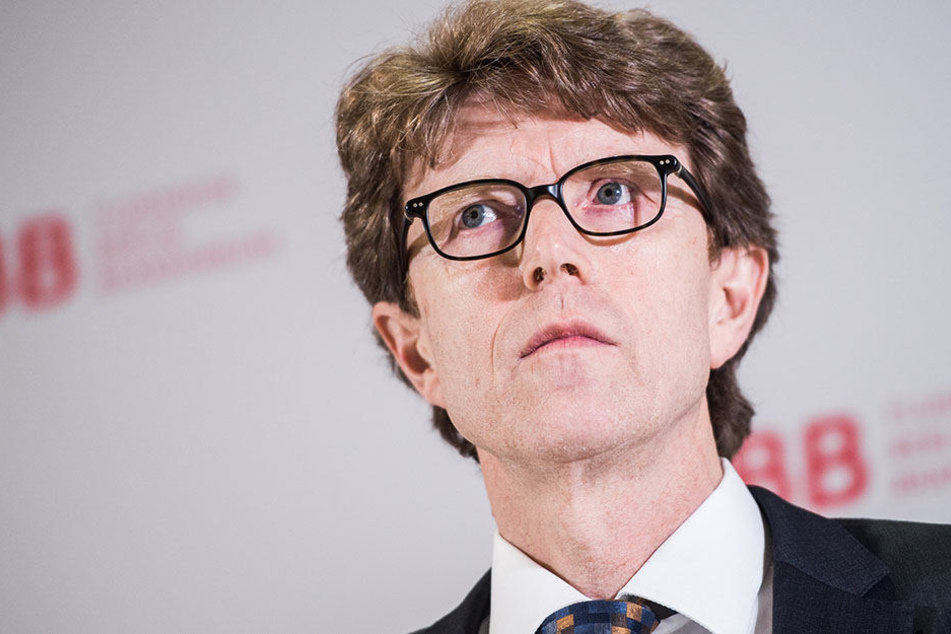Flughafenchef Engelbert Lütke Daldrup kassiert neben seinem Gehalt auch noch eine Ruhegeld.