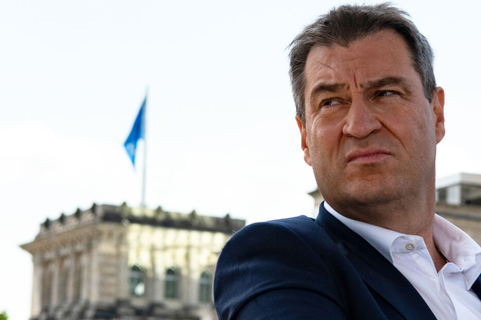 Der Streit über die Luftverbesserung in deutschen Großstädten wird persönlich, Markus Söder ist im Visier der Deutschen Umwelthilfe.