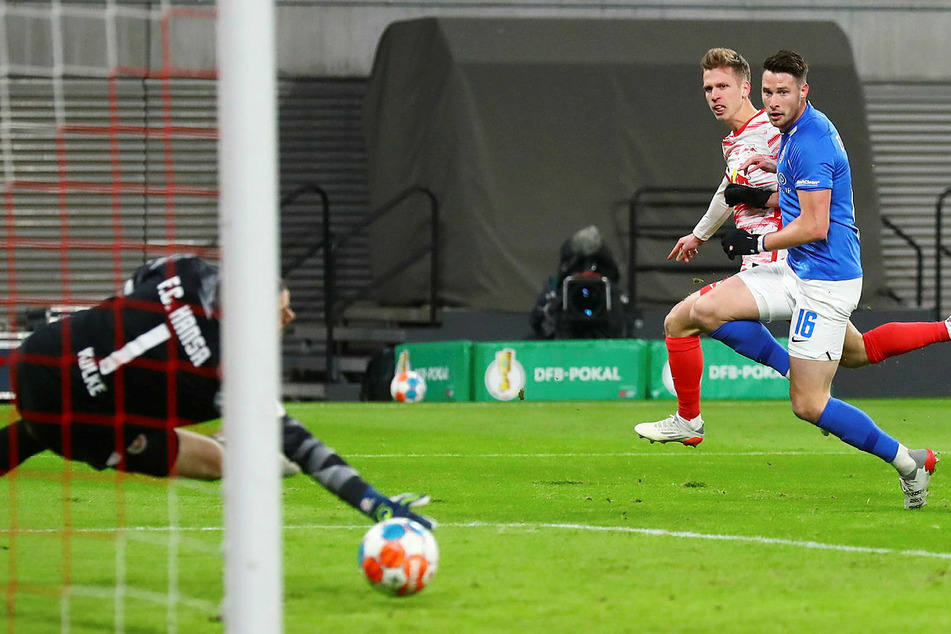 Joker Dani Olmo (l.) machte den Sack zu.