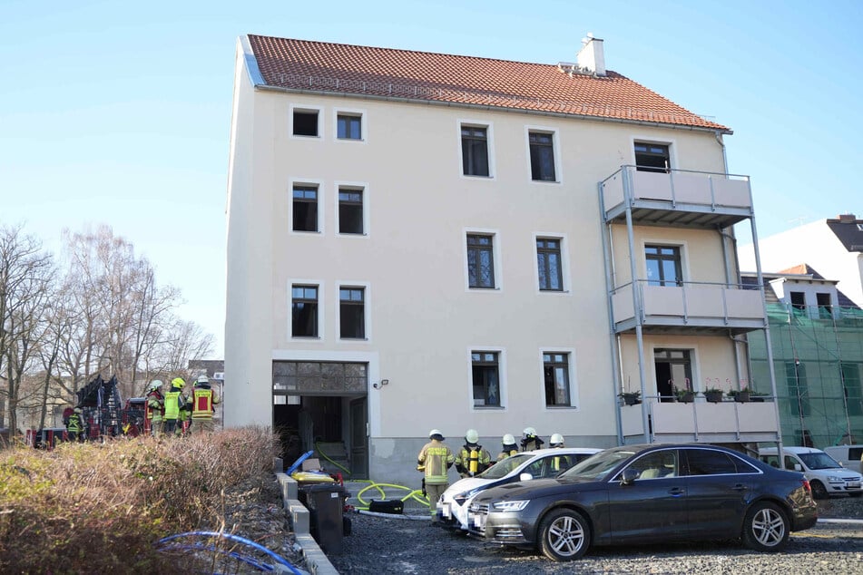 Eine im Hochparterre gelegene Wohnung in der Görlitzer Konsulstraße brannte.