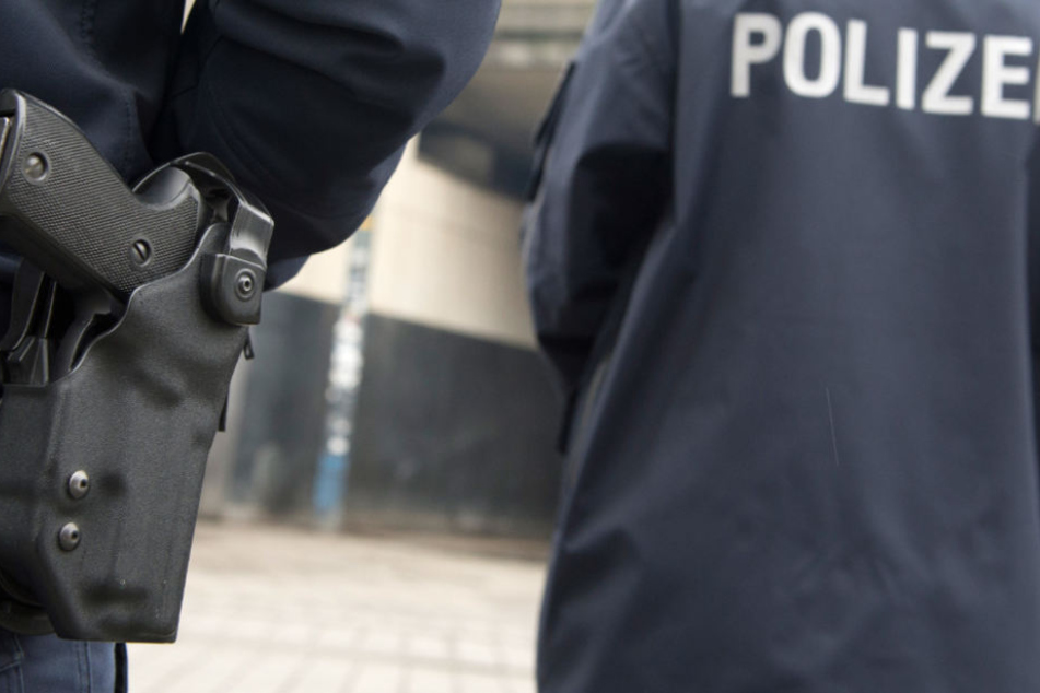 Polizisten konnte die Männer noch während der Aktion stellen.