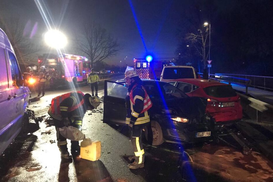Die Eckendorfer Straße wurde komplett gesperrt.