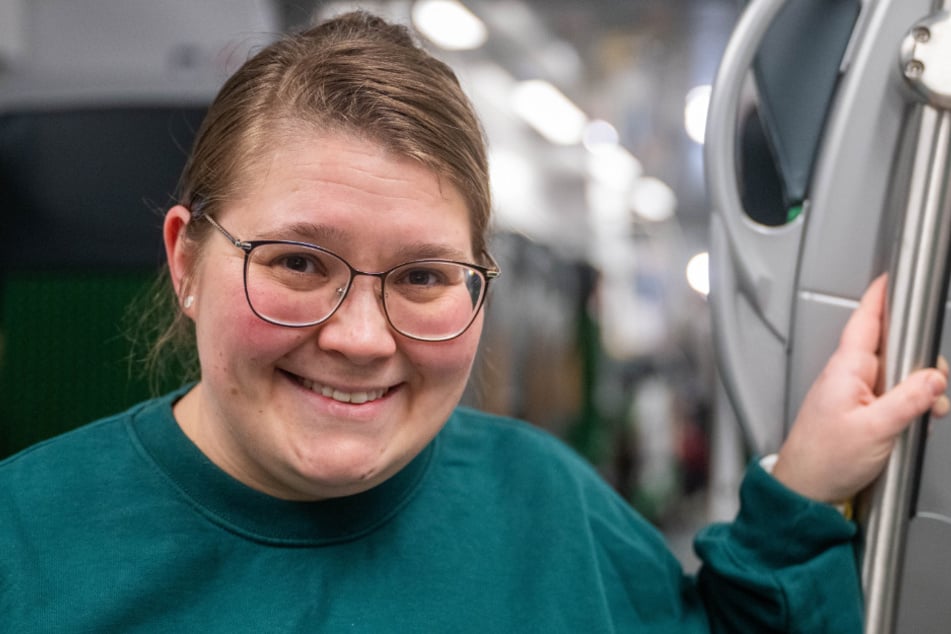 Anne Dretzke (34) ist gespannt, ob das Laden der neuen Züge klappt.