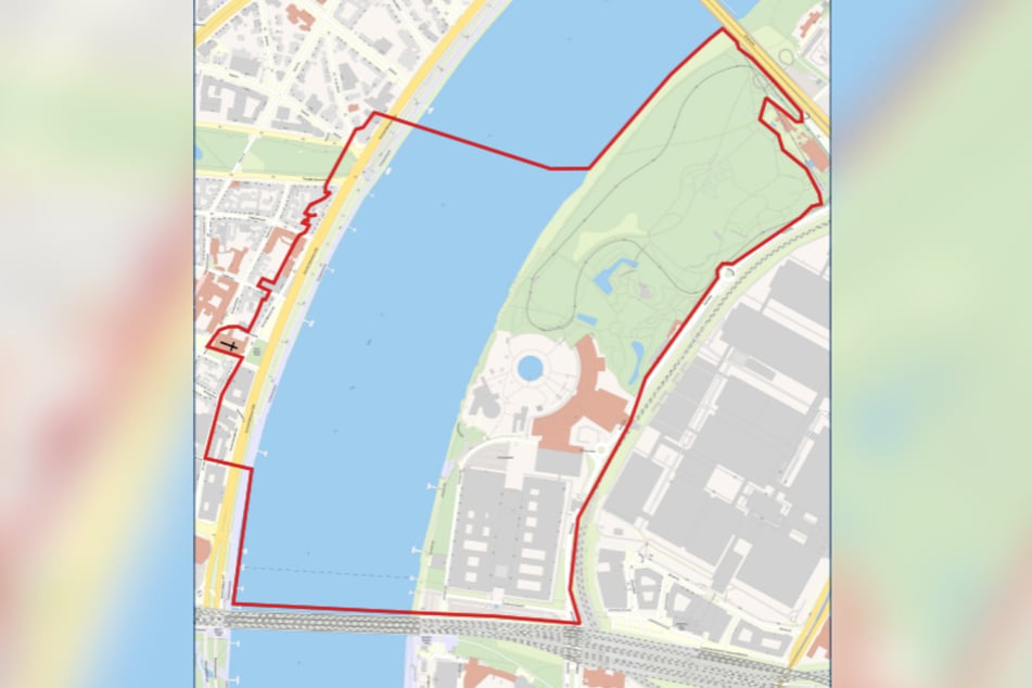 Der Blindgänger wurde im Rhein auf Höhe des Rheinparks im Stadtteil Deutz entdeckt.