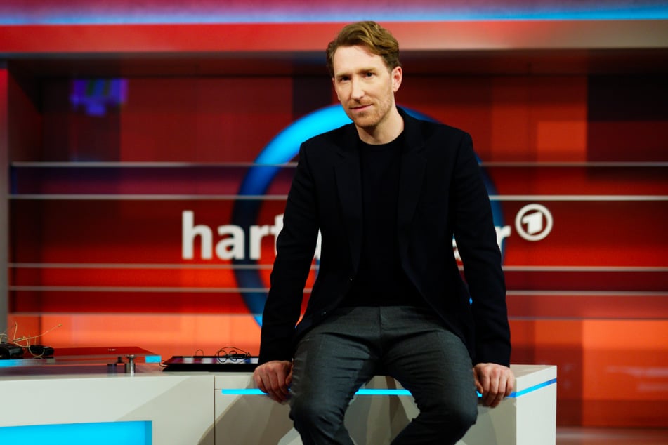 Heute moderiert Louis Klamroth (36) "Hart aber fair".