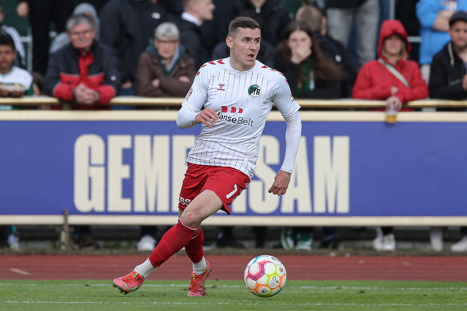 Beim VfB Lübeck ist Marius Hauptmann (23) absoluter Stammspieler, glänzte bisher mit sechs Toren und sieben Vorlagen.