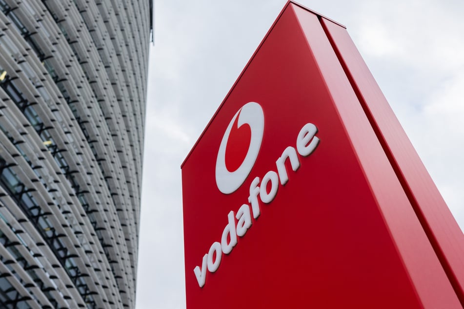 Schock bei Vodafone Deutschland! Konzern baut tausende Stellen ab