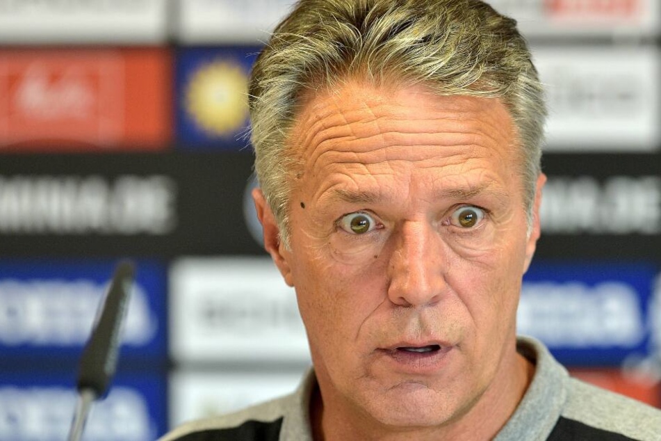 DSC-Coach Uwe Neuhaus möchte den Beweis geliefert bekommen, dass es Bielefeld nicht gibt.