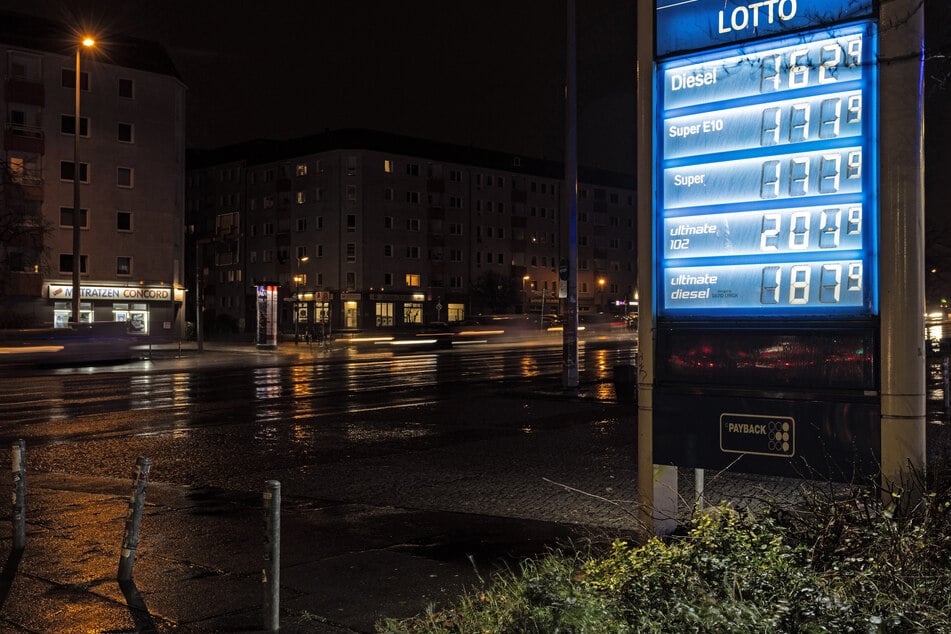 Benzin und Diesel werden vorraussichtlich teurer.