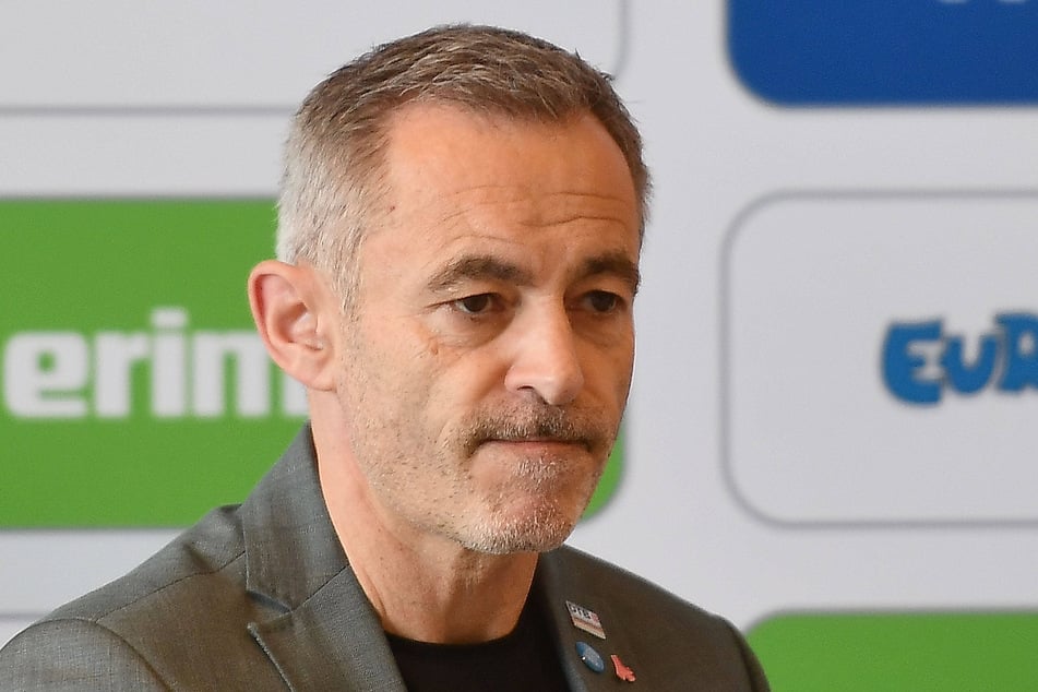 DTB-Präsident Alfons Hölzl (57) zeigte sich überrascht von der Einleitung eines Ermittlungsverfahrens gegen ihn.