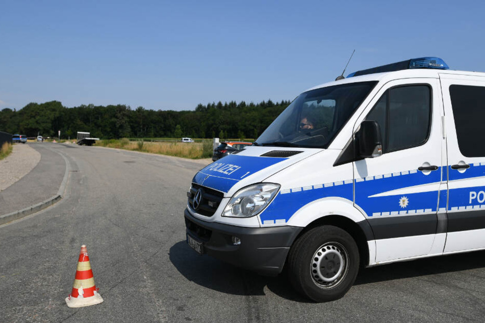 Die Ermittler schweigen aus ermittlungstaktischen Gründen.