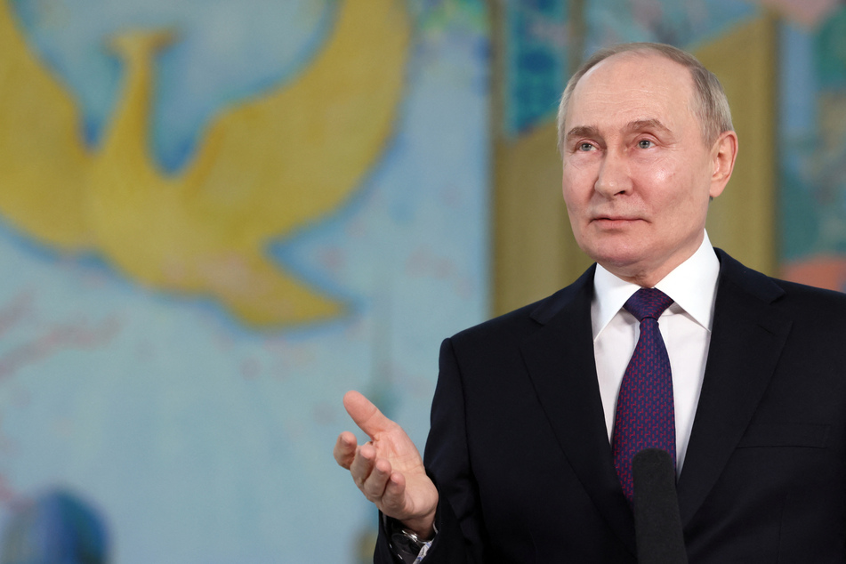Putin warns of "serious consequences" if Western weapons strike Russia