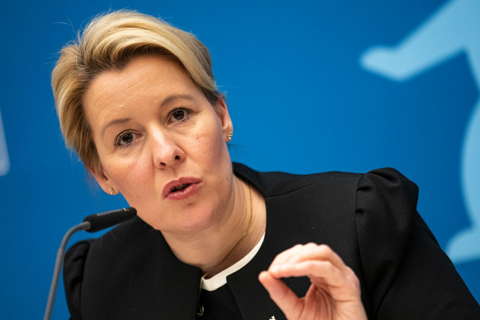 Berlins Regierende Bürgermeisterin Franziska Giffey (44, SPD) sieht in der Gasumlage eine zusätzliche Belastung für die ohnehin schon durch hohe Energierechnungen gebeutelten Bürger.