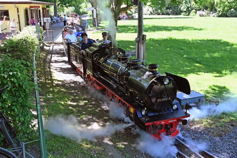 Seit 75 Jahren dampft die Parkeisenbahn, aber bald könnte Schluss sein.
