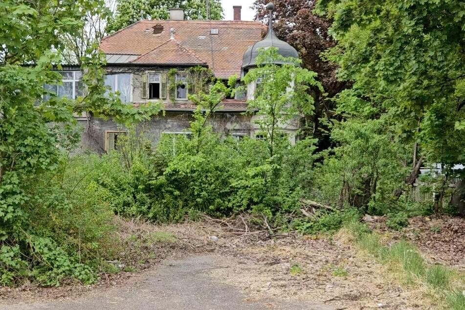 In diesem leer stehenden Gebäude in Memmingen wurde der 14-Jährige tot aufgefunden.