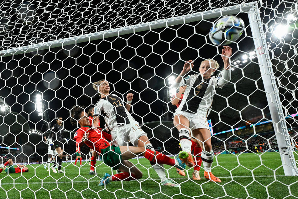 Insgesamt achtmal zappelt der Ball im Netz der Marokkanerinnen, sechs Treffer zählen.
