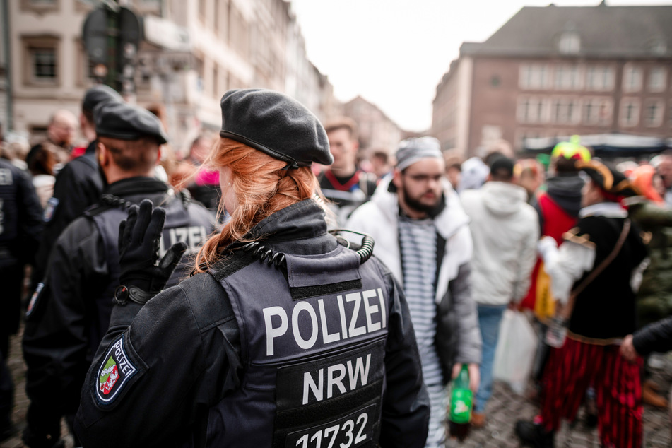 Die Polizei will an Weiberfastnacht konsequent gegen Corona-Verstöße vorgehen. (Archivfoto)