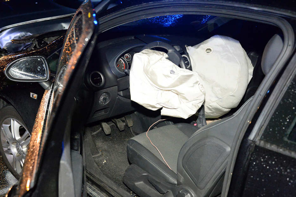 Die 20-Jährige wurde bei dem Crash nur leicht verletzt.