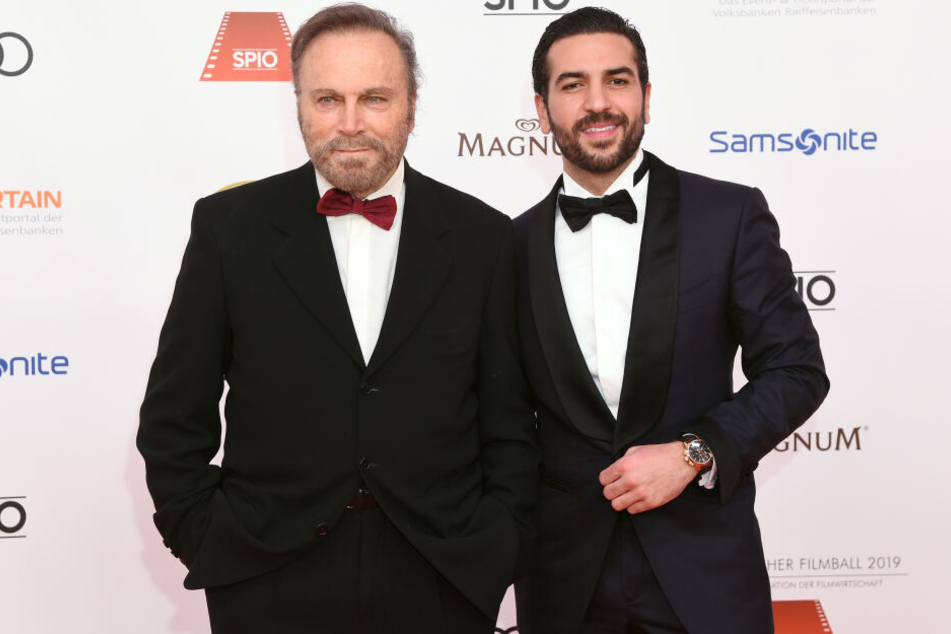 Der italienische Schauspieler Franco Nero (l) mit seinem Kollegen Elyas M'Barek.