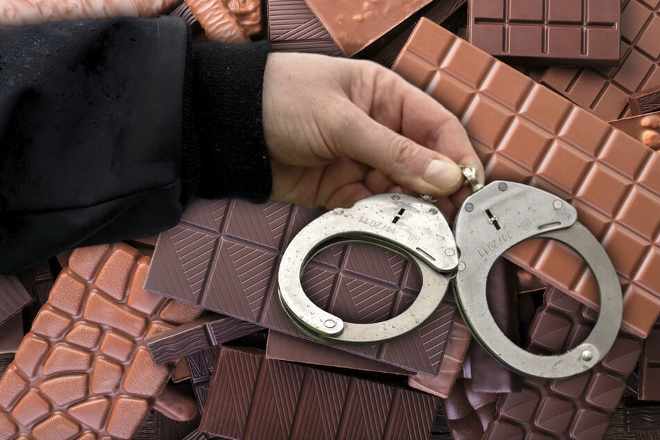 Nachdem er mutmaßlich 30 Tafeln Schokolade stehlen wollte, ermittelt die Polizei nun gegen den 39-Jährigen. (Symbolbilder)