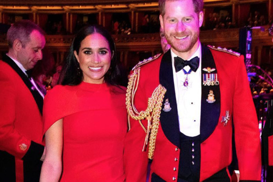 Meghan Markle and Prince Harry are apparently Beehive members as the two were seen at Beyoncè's LA concert.