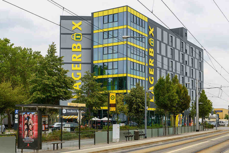 Die wohl größte Abstellkammer der City öffnete an der Hamburger Straße.