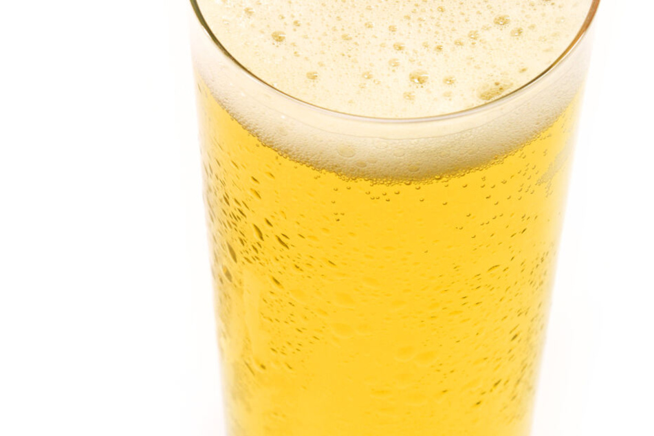 Ein Kölsch mit zu wenig Schaum.