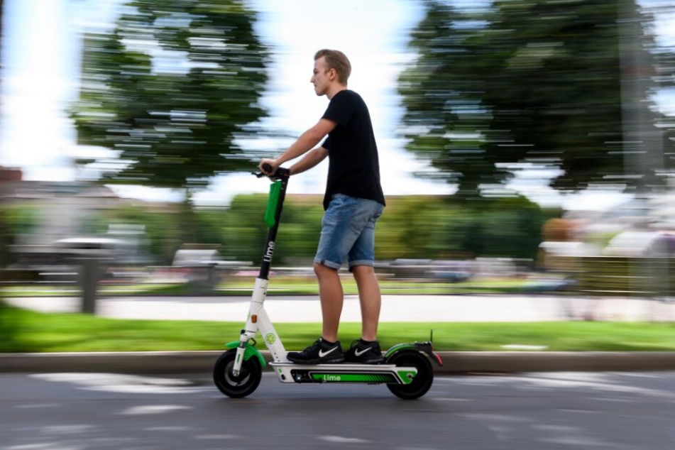 Die E-Scooter sind zu einem beliebten Fortbewegungsmittel geworden.