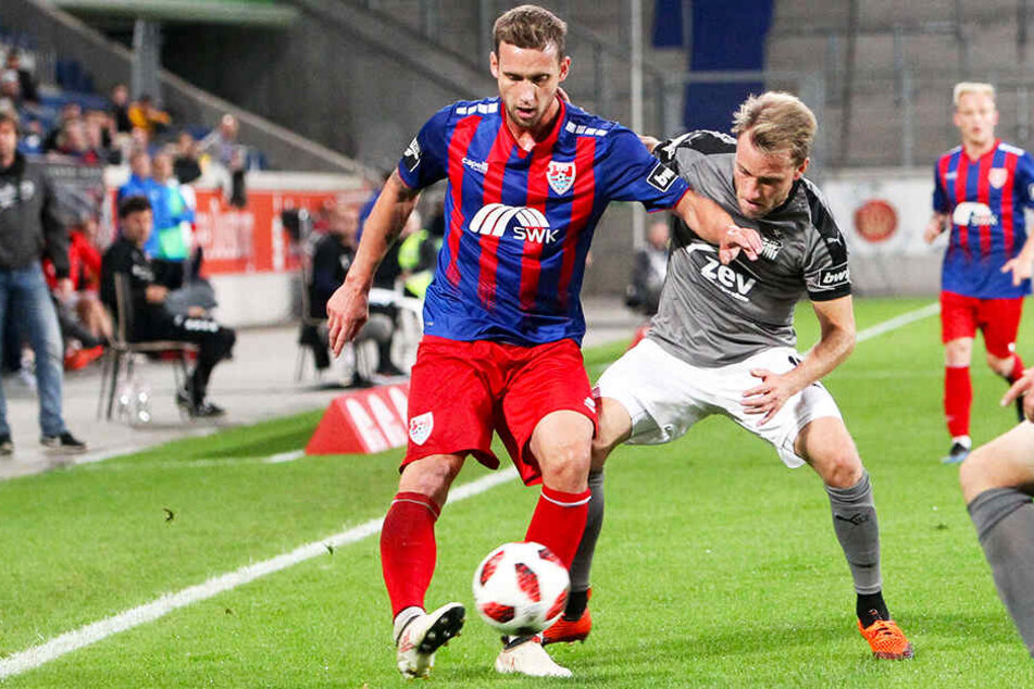Manuel Konrad (l.) stand bislang 44 Mal für den KFC Uerdingen auf dem Platz.