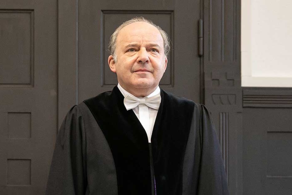 Richter Dirk Herlte (56) ordnete einen Lügendetektor-Test an.