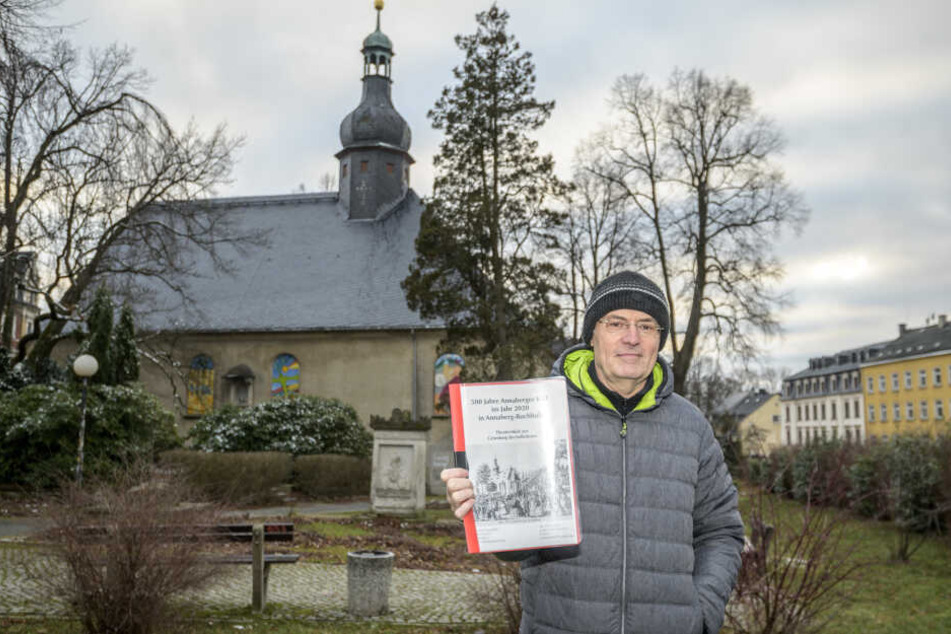 Stadtsprecher Matthias Förster (63) schrieb ein Theaterstück über den Ursprung der Kät, das an der Trinitatiskirche aufgeführt werden soll.