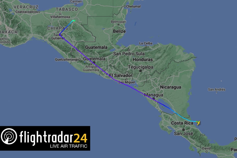 Auf Flightradar24 ist die Route des Flugzeuges von Mexiko nach Puerto Limón (Costa Rica) nachvollziehbar.