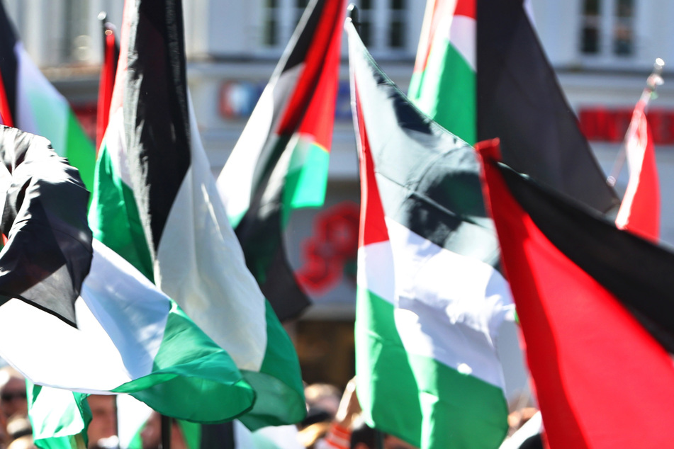 "Vom Fluss bis zum Meer": Pro-palästinensische Parole könnte auf Demos verfolgt werden