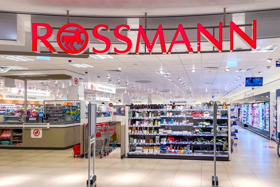Bei ROSSMANN sind die Regale ab Montag (24.11.) voll mit coolen Angeboten