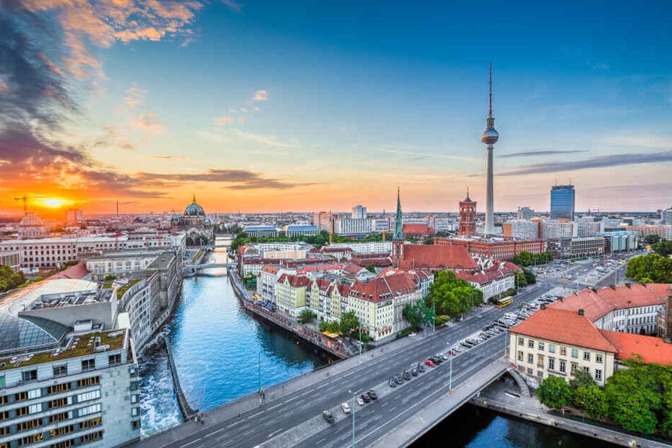 Können wir uns weiterhin über solche Sonnenuntergänge freuen? (Symbolbild)