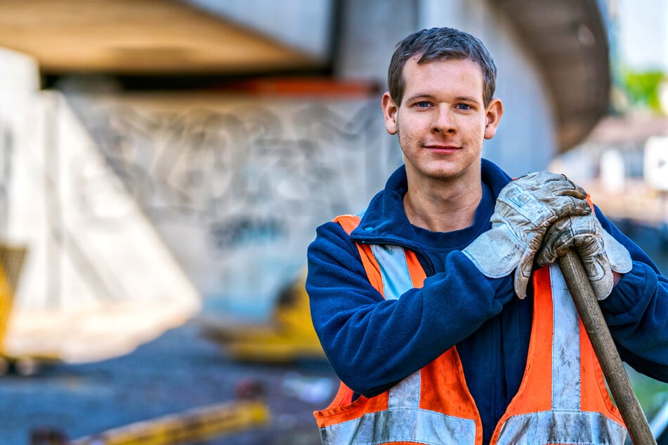 Sorge als Fahrbahnmechaniker (m/w/d) für den störungsfreien Ablauf im Bahnverkehr.
