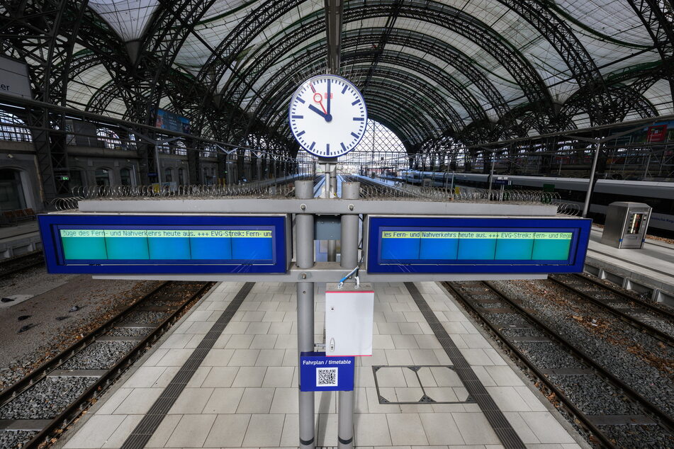 Gähnende Leere war am Montag wegen des Streiks auf dem Dresdner Hauptbahnhof angesagt.
