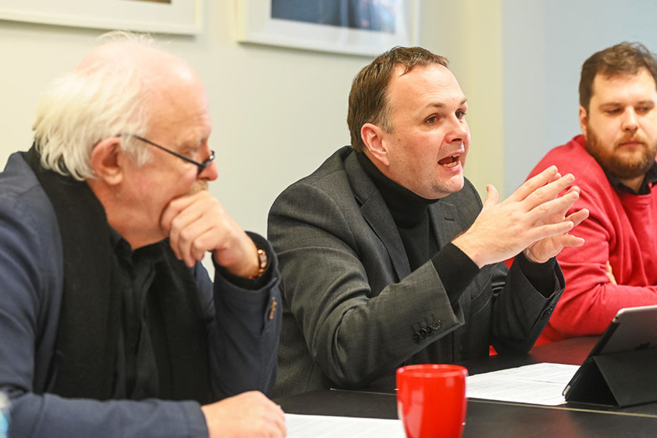 Wollen bezahlbares Wohnen stärken: Michael Schmelich (64, Grüne, v. l.), Linken-Chef André Schollbach (40) und Vincent Drews (31, SPD).