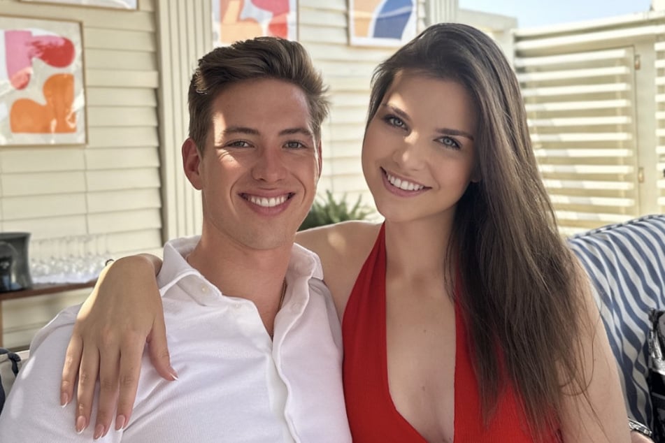 David Schumacher (24) hat seine langjährige Freundin Vivien Keszthelyi (25) geheiratet.