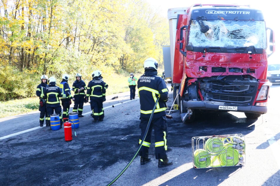 Unfall A81: Mehrere Lkws krachen auf A81 bei Ludwigsburg zusammen