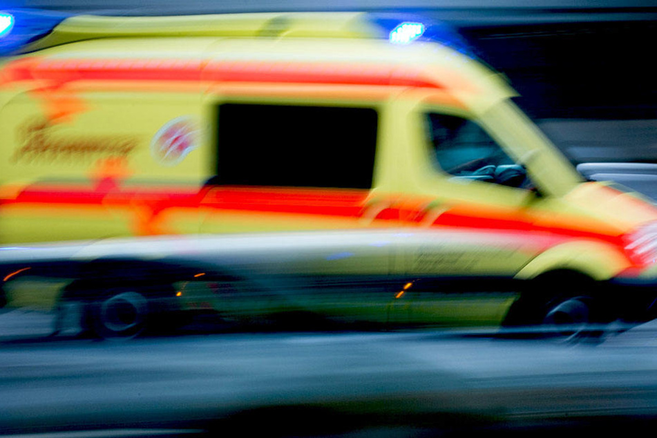 Ein Krankentransporter war an der Kollision beteiligt.