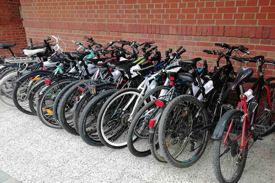 Insgesamt 18 Fahrräder waren im Sprinter geladen.